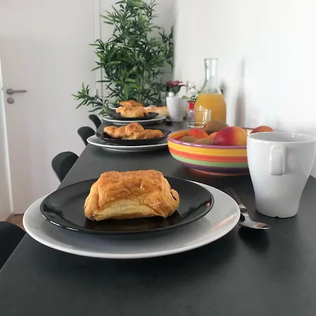 Apartment Hyper Centre - Wifi Fibre Gratuit - Jergweloh - Le Parisien